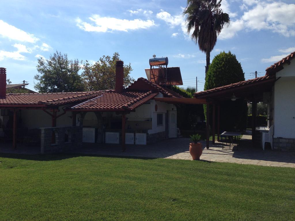 Renaissance Holidays Villa Nea Kallikrateia Exterior foto